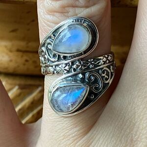 Natural Rainbow Moonstone Sterling Silver Ring Size 6